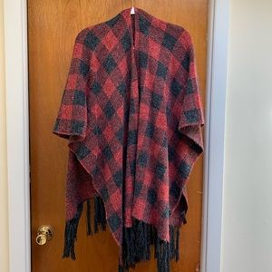 Warm Red & Dark Grey Checkered Blanket Cardigan